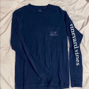 Navy Vineyard Vines long sleeve